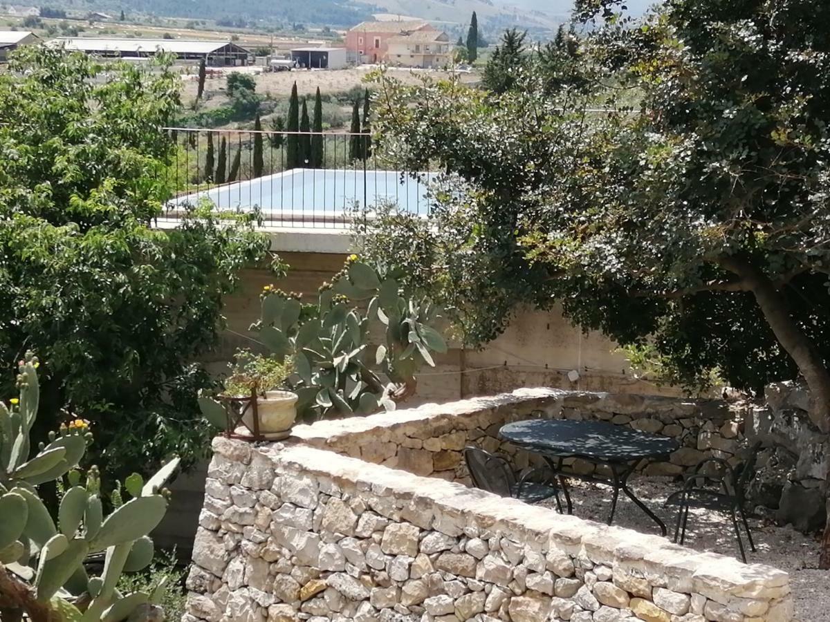 Poggio Del Gallo Киарамонте Гулфи Екстериор снимка