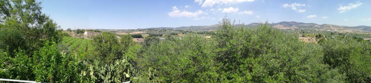 Poggio Del Gallo Киарамонте Гулфи Екстериор снимка